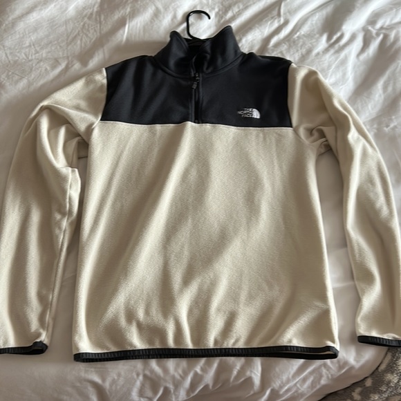 The North Face Tka glacier 1/4 zip fleece in white/gray - Picture 2 of 5